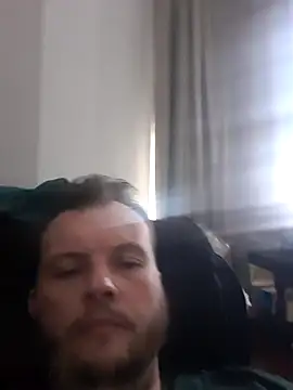 Snapshot of blueeyesss chatting on October 26, 2025, 2:23 pm blueeyesss online show from October 26, 2025, 2:23 pm