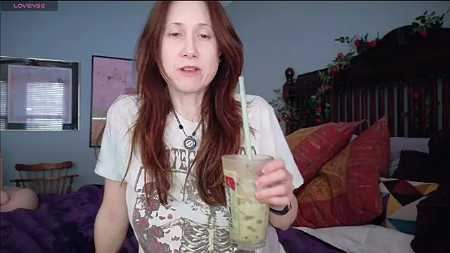 MommyGoddessL online show from March 2, 2026, 4:47 pm