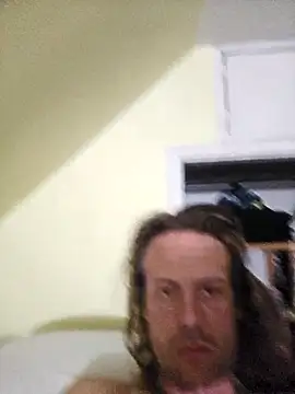 Snapshot of Danny19867 chatting on September 11, 2025, 4:23 am Danny19867 online show from September 11, 2025, 4:23 am