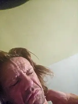 Snapshot of Danny19867 chatting on October 16, 2025, 2:56 am Danny19867 online show from October 16, 2025, 2:56 am