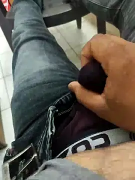 Snapshot of jugal_boy123 chatting on February 25, 2026, 10:03 am jugal boy123 online show from February 25, 2026, 10:03 am