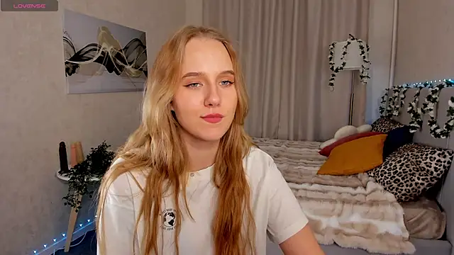 Casey Sweeet online show from April 1, 2026, 3:31 pm