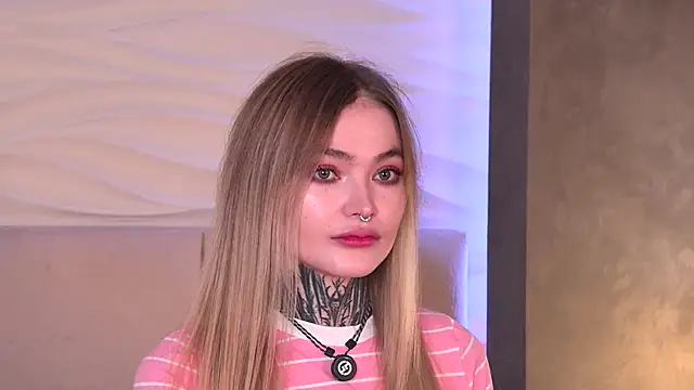 AriWild online show from December 3, 2025, 4:20 am