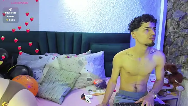 Chris Angel  online show from October 26, 2025, 1:06 pm