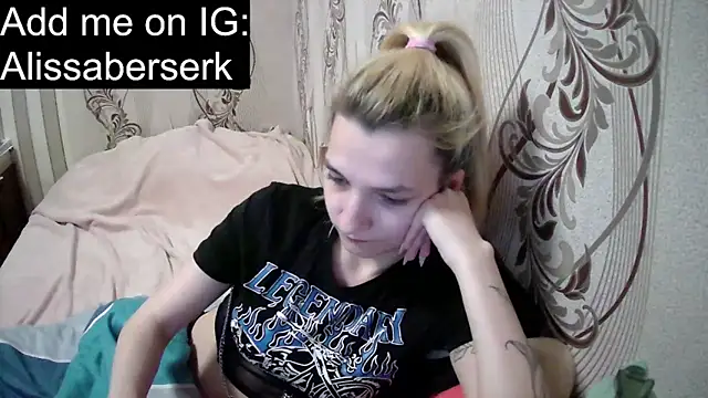 AlissaClark online show from April 21, 2026, 8:23 pm