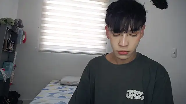 lucky stricke online show from September 29, 2025, 8:24 pm