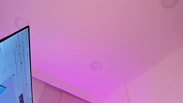  jasmine blush online show from April 17, 2026, 1:36 pm