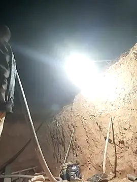 Snapshot of ParousFlow chatting on October 14, 2025, 6:42 pm ParousFlow online show from October 14, 2025, 6:42 pm