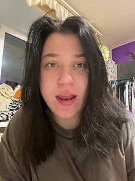 Kemeli008 online show from November 19, 2025, 2:39 pm