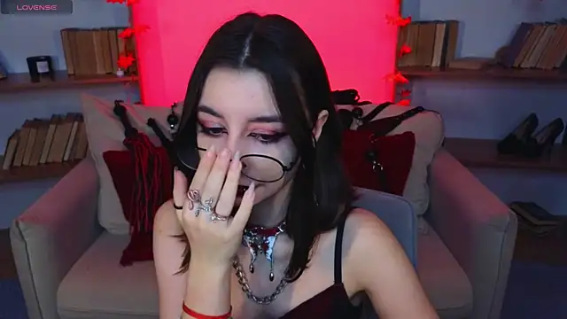 Mistress  Marcelline online show from October 8, 2025, 9:29 am