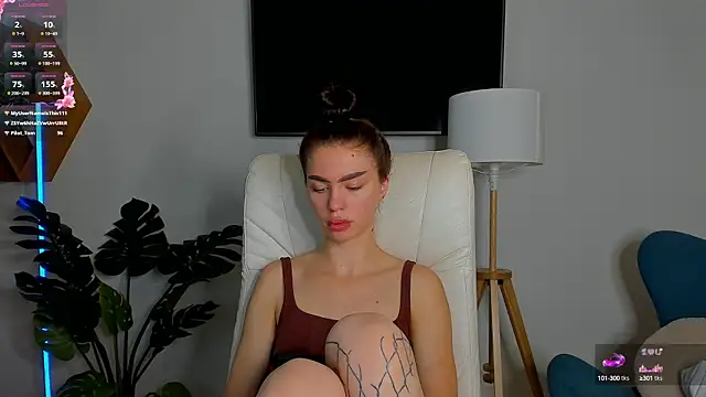 Cherry   Kiss online show from October 4, 2025, 6:33 am