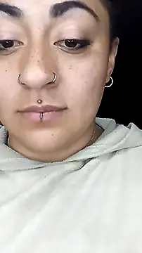 YiingandYang online show from February 11, 2026, 6:24 pm