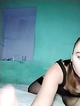 Viktoriia27 online show from September 24, 2025, 5:38 pm