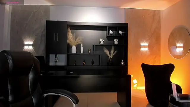 SophieHouston  online show from April 11, 2026, 3:55 am