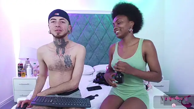 Asha zuri and adam online show from November 19, 2025, 12:38 pm