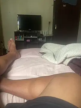 PIROCAGG21 online show from November 8, 2025, 11:21 am