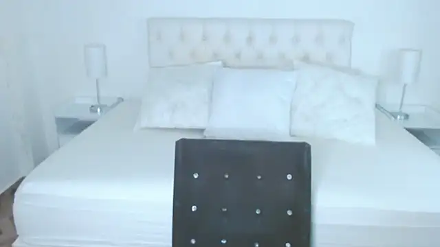 mr hunterx online show from October 11, 2025, 1:16 am