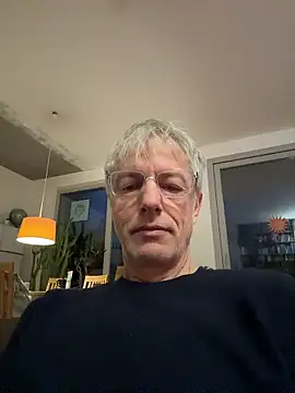 SexyLeon8 online show from January 12, 2026, 6:29 am