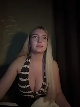 sindi love u online show from October 26, 2025, 10:32 am