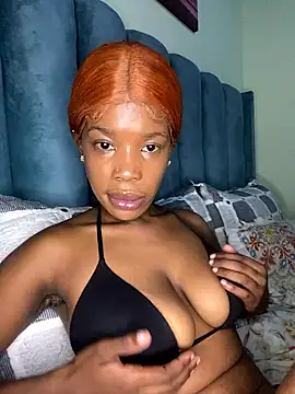 Caramel Mellow online show from January 12, 2026, 10:26 pm