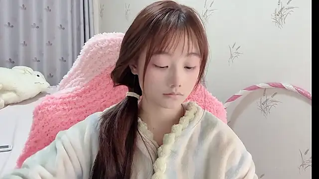 puppy-999 online show from December 19, 2025, 11:50 am