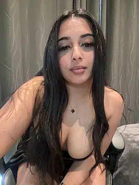 LilMisIndianx online show from September 22, 2025, 7:21 am