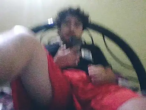 Snapshot of jorgexsuil2hh chatting on September 23, 2025, 7:11 am jorgexsuil2hh online show from September 23, 2025, 7:11 am