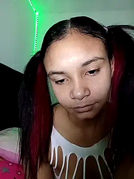 liz7skinny online show from March 26, 2026, 9:20 pm