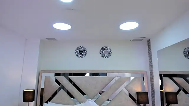 ximena vasquez8 online show from February 14, 2026, 11:07 am