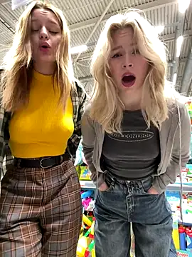 Cum girlss online show from October 19, 2025, 4:13 am