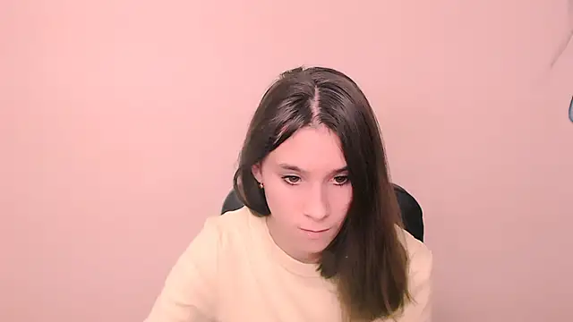 RosaRay  online show from October 18, 2025, 6:16 am