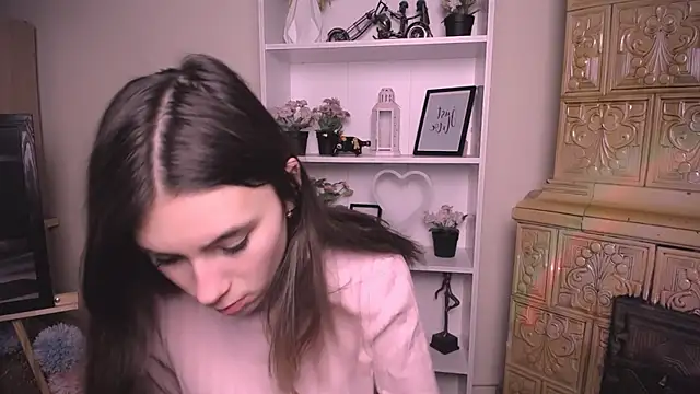 RosaRay  online show from February 21, 2026, 6:47 am