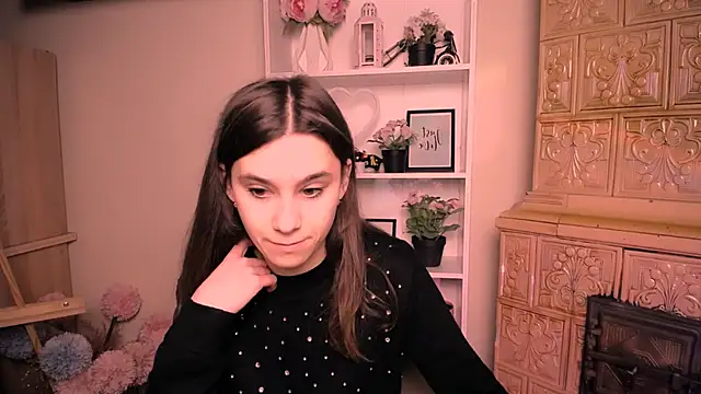 RosaRay  online show from April 3, 2026, 6:33 am