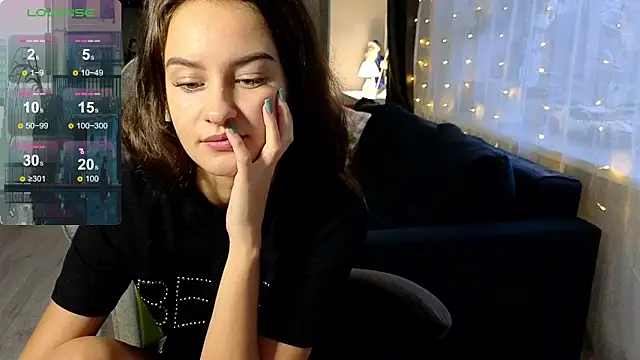 BelleWild online show from November 28, 2025, 4:48 am