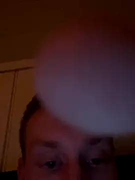 OddSverre online show from November 11, 2025, 5:02 pm