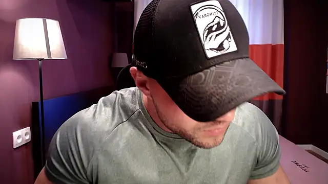 RikAdlerr online show from November 28, 2025, 7:55 am