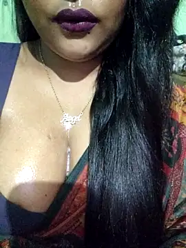 Snapshot of JIYA-04 chatting on May 12, 2026, 6:16 pm JIYA-04 online show from May 12, 2026, 6:16 pm