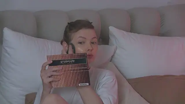 Snapshot of miamunn chatting on March 1, 2026, 2:24 am miamunn online show from March 1, 2026, 2:24 am