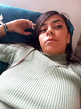 Snapshot of SharonDustLove chatting on October 19, 2025, 4:29 pm SharonDustLove online show from October 19, 2025, 4:29 pm