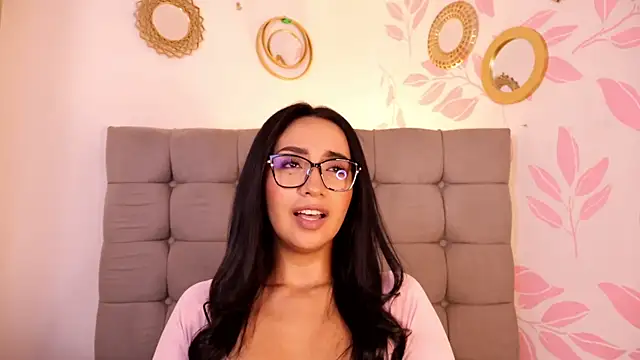 Snapshot of ana_riveros chatting on May 13, 2026, 8:27 pm ana riveros online show from May 13, 2026, 8:27 pm