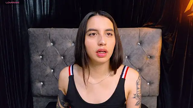 kaylee lee online show from September 27, 2025, 1:38 pm