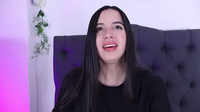 kaylee lee online show from March 27, 2026, 4:29 am