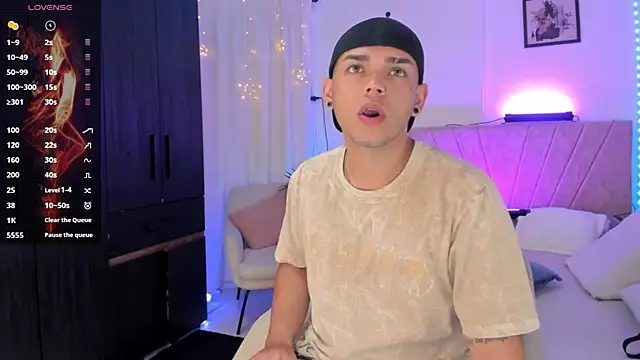 jhosepMoreno online show from September 17, 2025, 2:30 pm