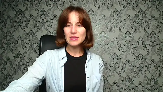 Kelly Kisss online show from October 24, 2025, 11:17 am