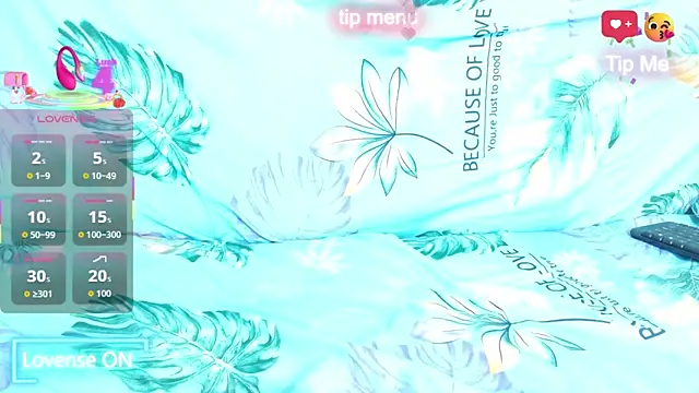 naomi powel online show from November 21, 2025, 3:54 pm