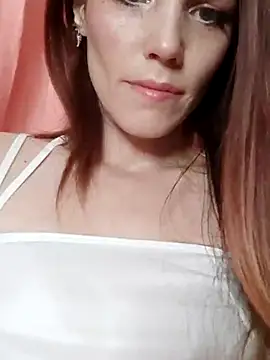 Angie meow online show from September 14, 2025, 5:01 pm