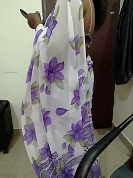 Anu Reddy 10 online show from September 11, 2025, 4:51 pm