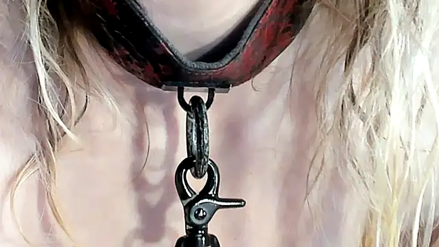 Naughty  Slave online show from April 3, 2026, 10:24 am