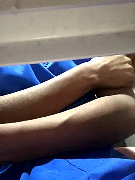 BryanaSmith21 online show from September 20, 2025, 1:56 pm