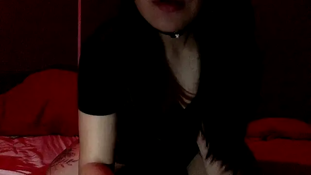 Snapshot of Akanett_cxtt chatting on October 5, 2025, 1:48 am Akanett cxtt online show from October 5, 2025, 1:48 am